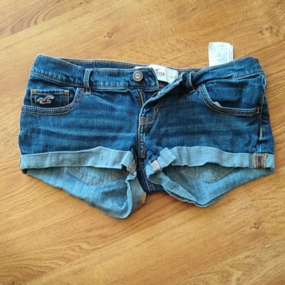 Short shorts
